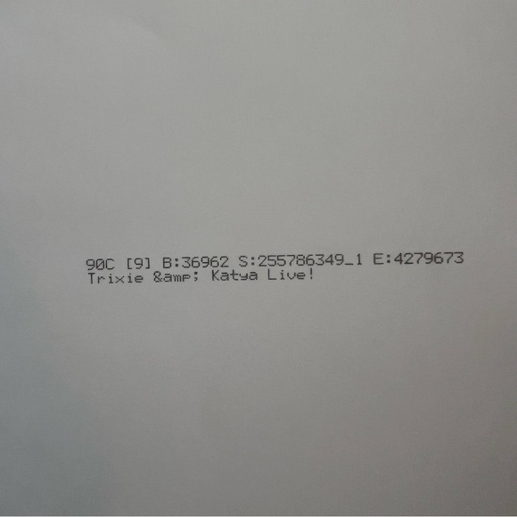 Trixie and Katya Live Signed Photograph - Trixie Mattel and Katya Zamolodchikova - Picture 8 of 8